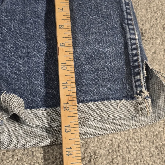 Wrangler Distressed Cuffed Cut Off Jean Shorts Western Cowgirl Barn Farmhouse - Picture 9 of 12